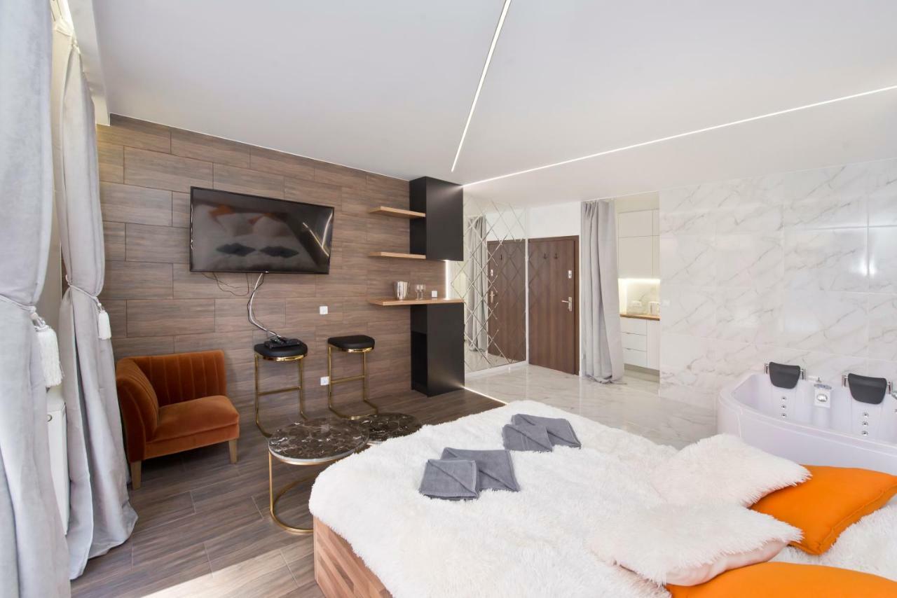 Yourapart Chmielna Park Exclusive Z Wanna Wolnostojaca Lub Jacuzzi Danzig Exterior foto