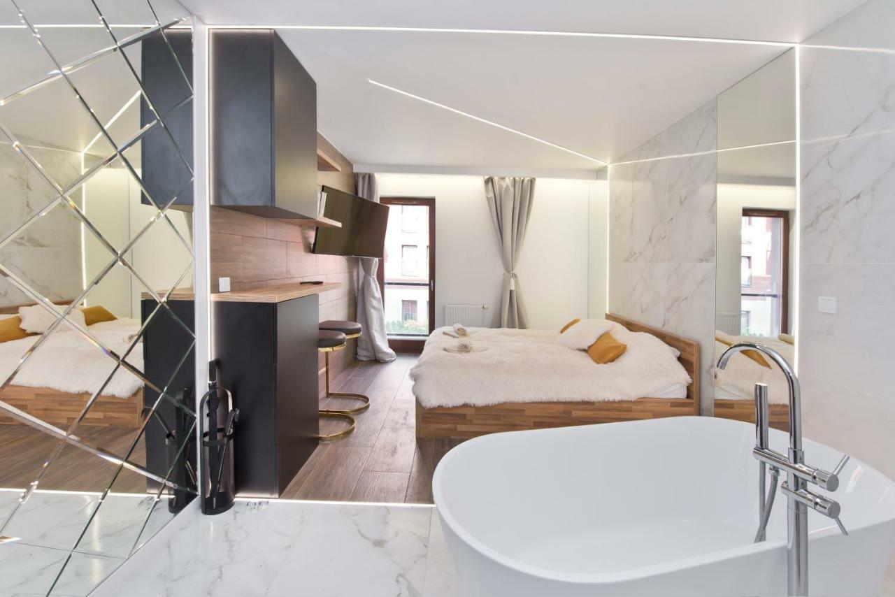 Yourapart Chmielna Park Exclusive Z Wanna Wolnostojaca Lub Jacuzzi Danzig Exterior foto