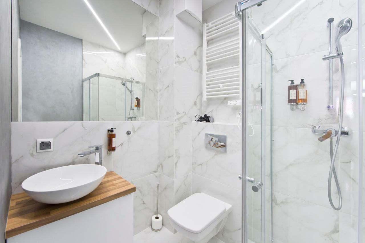 Yourapart Chmielna Park Exclusive Z Wanna Wolnostojaca Lub Jacuzzi Danzig Exterior foto